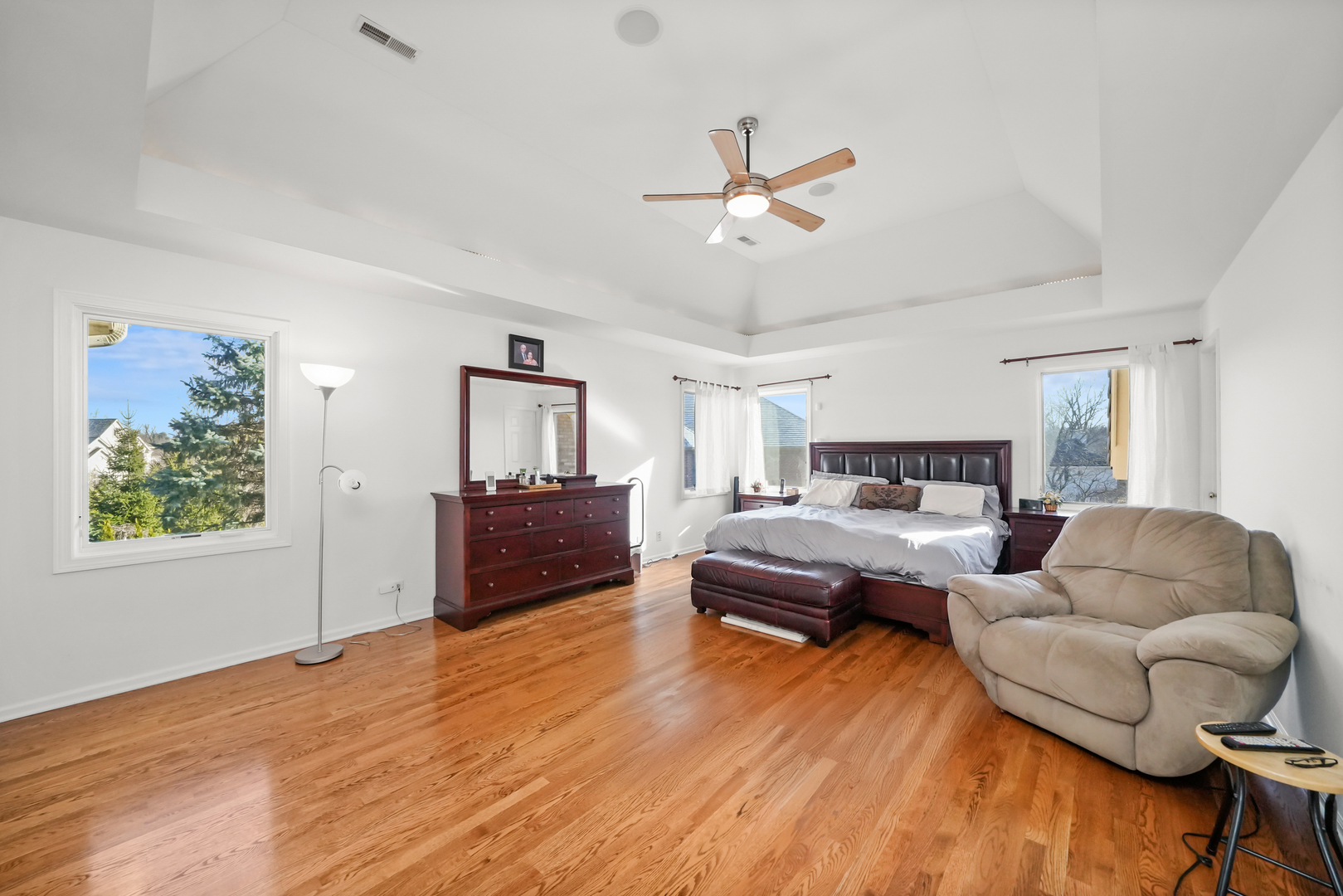 9127 W FALLING WATERS Drive