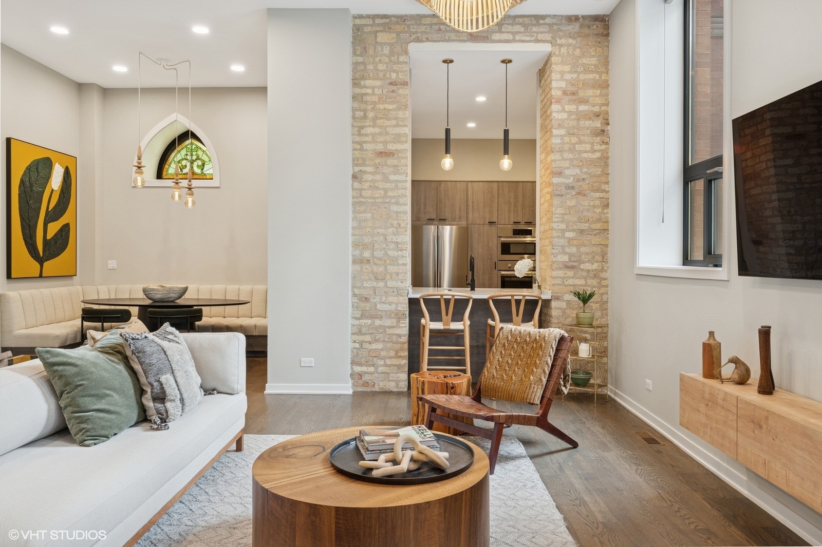 921 N Hoyne Avenue Unit: 1