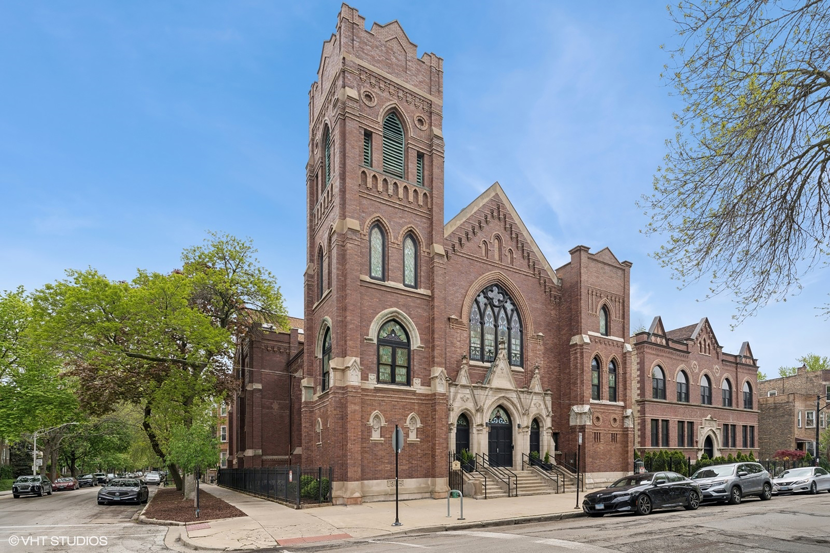 921 N Hoyne Avenue Unit: 1