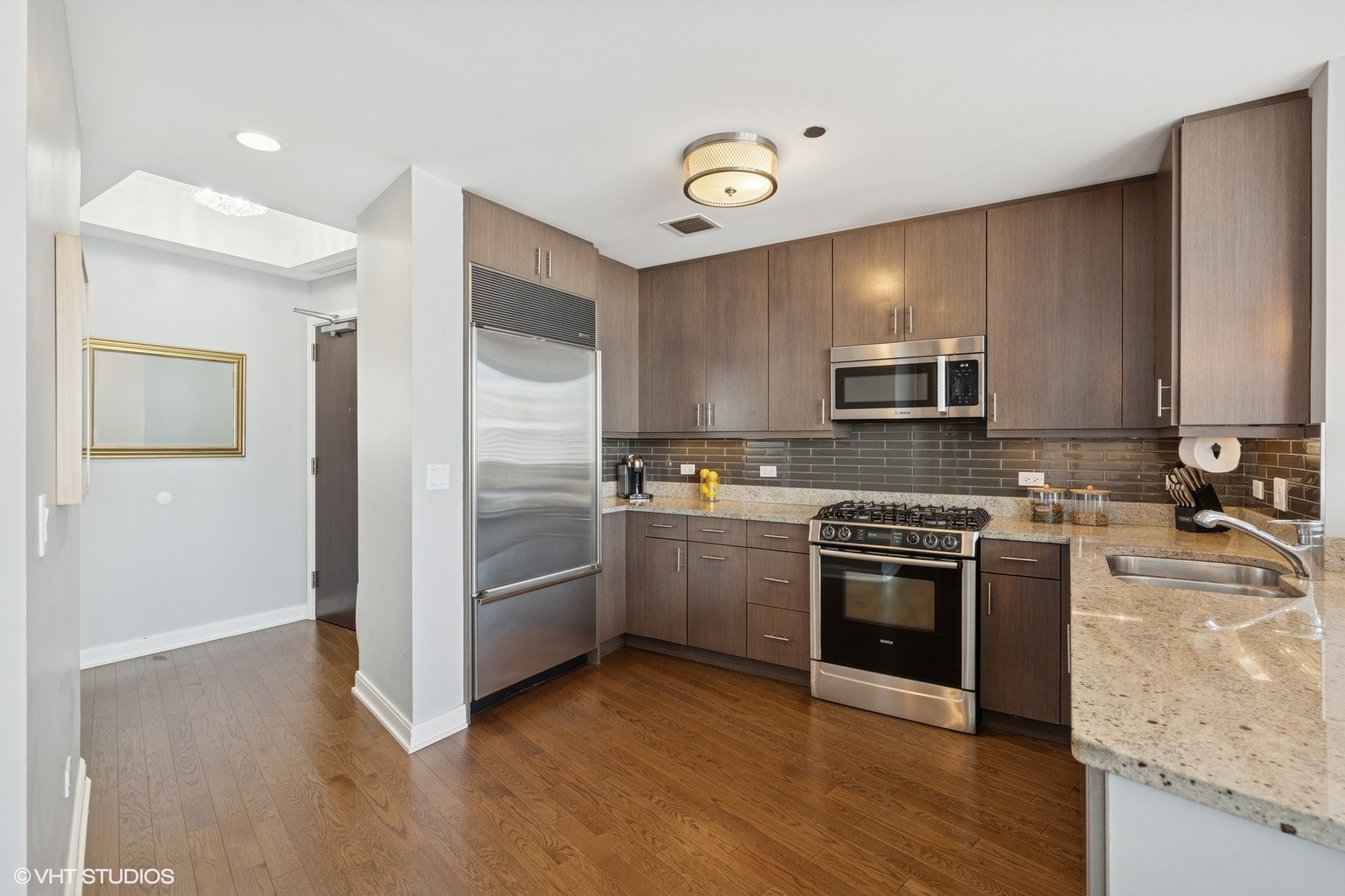 60 E Monroe Street Unit: 3308