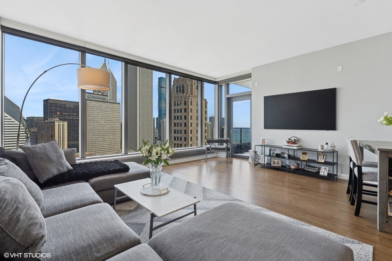60 E Monroe Street Unit: 3308