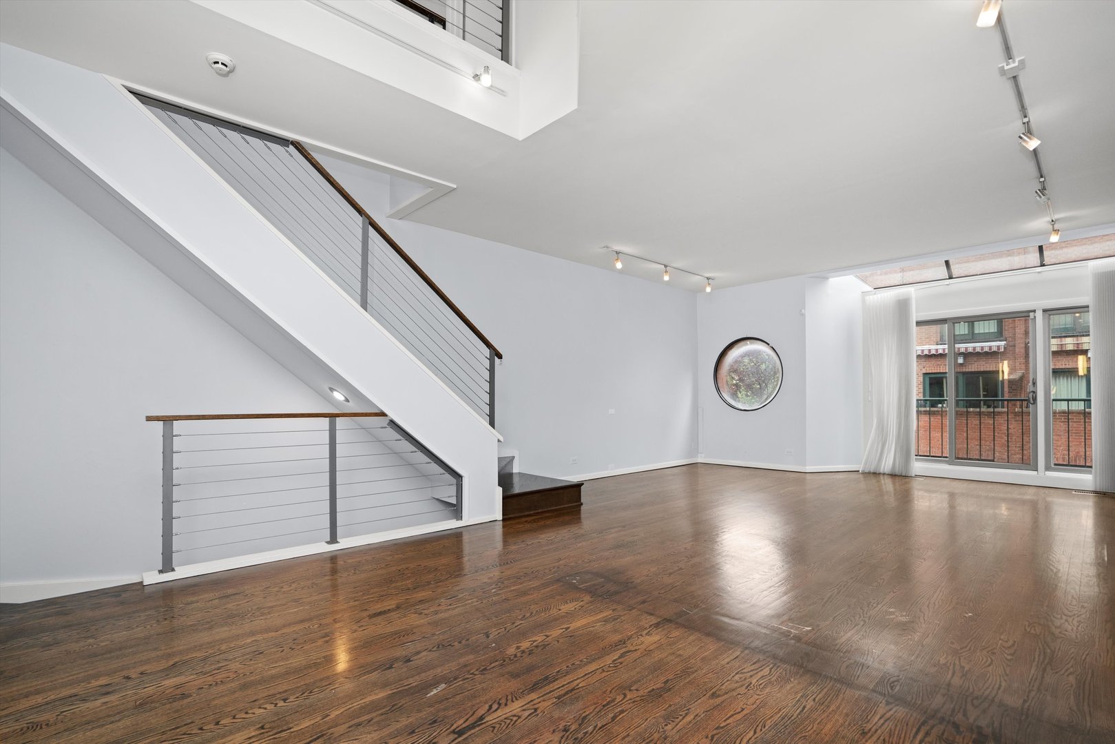 171 W Goethe Street Unit: B