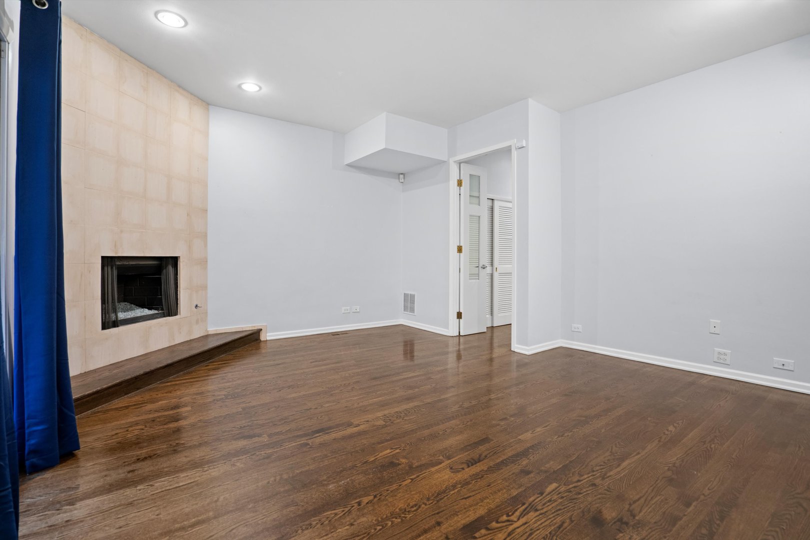 171 W Goethe Street Unit: B