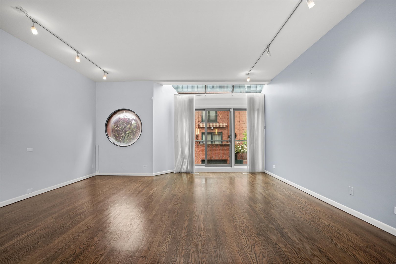 171 W Goethe Street Unit: B