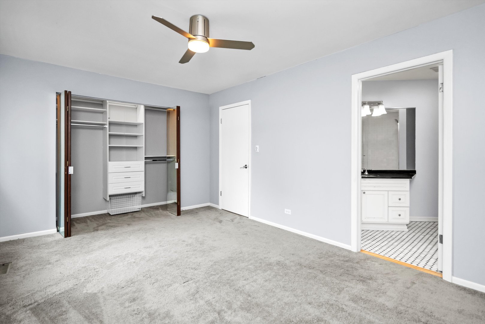 171 W Goethe Street Unit: B