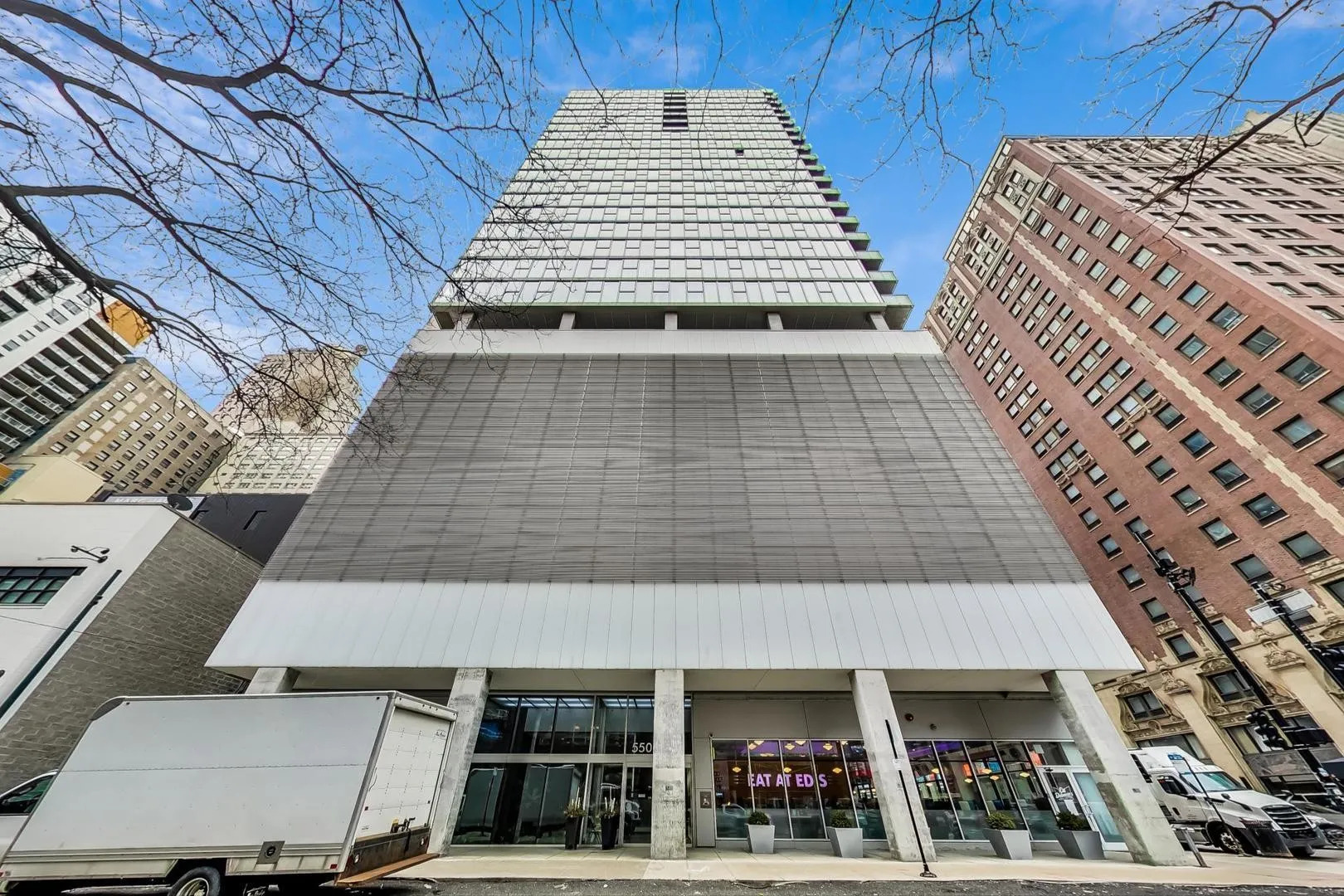550 N Saint Clair Street Unit: 1408