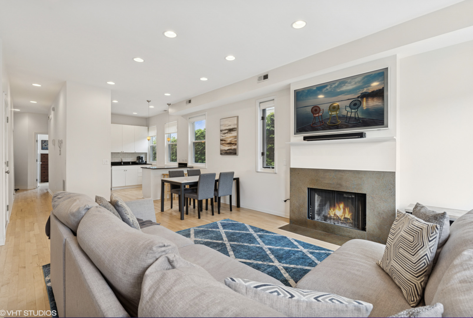 900 N Wood Street Unit: 3N