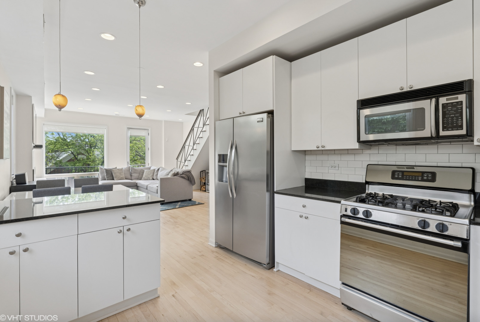 900 N Wood Street Unit: 3N