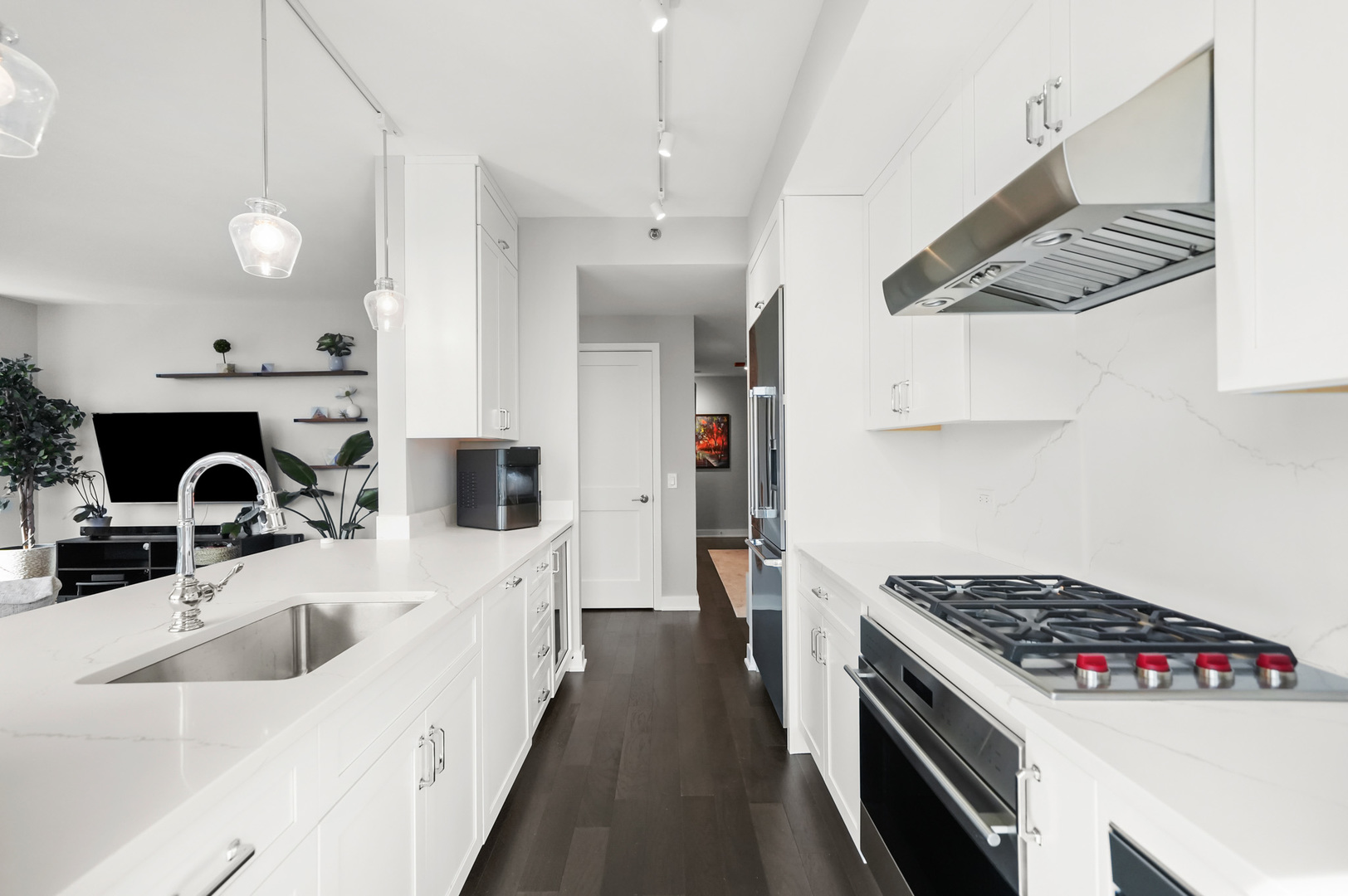 505 N Mcclurg Court Unit: 4505