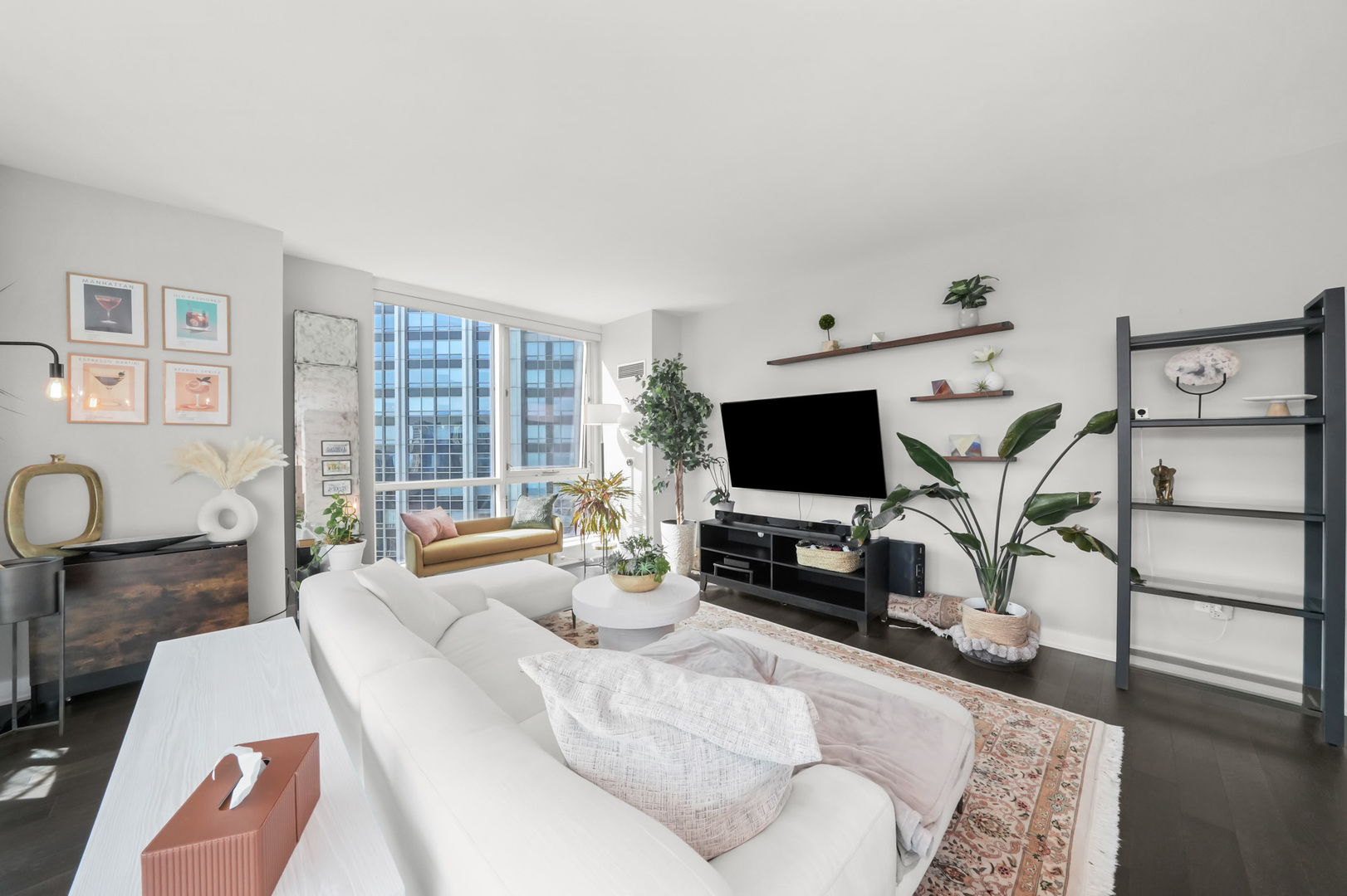 505 N Mcclurg Court Unit: 4505