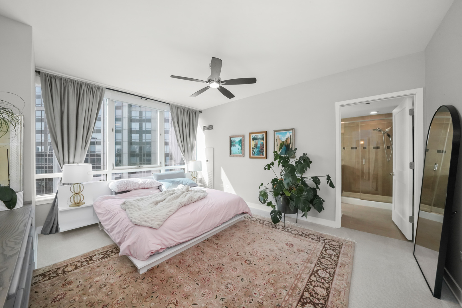 505 N Mcclurg Court Unit: 4505