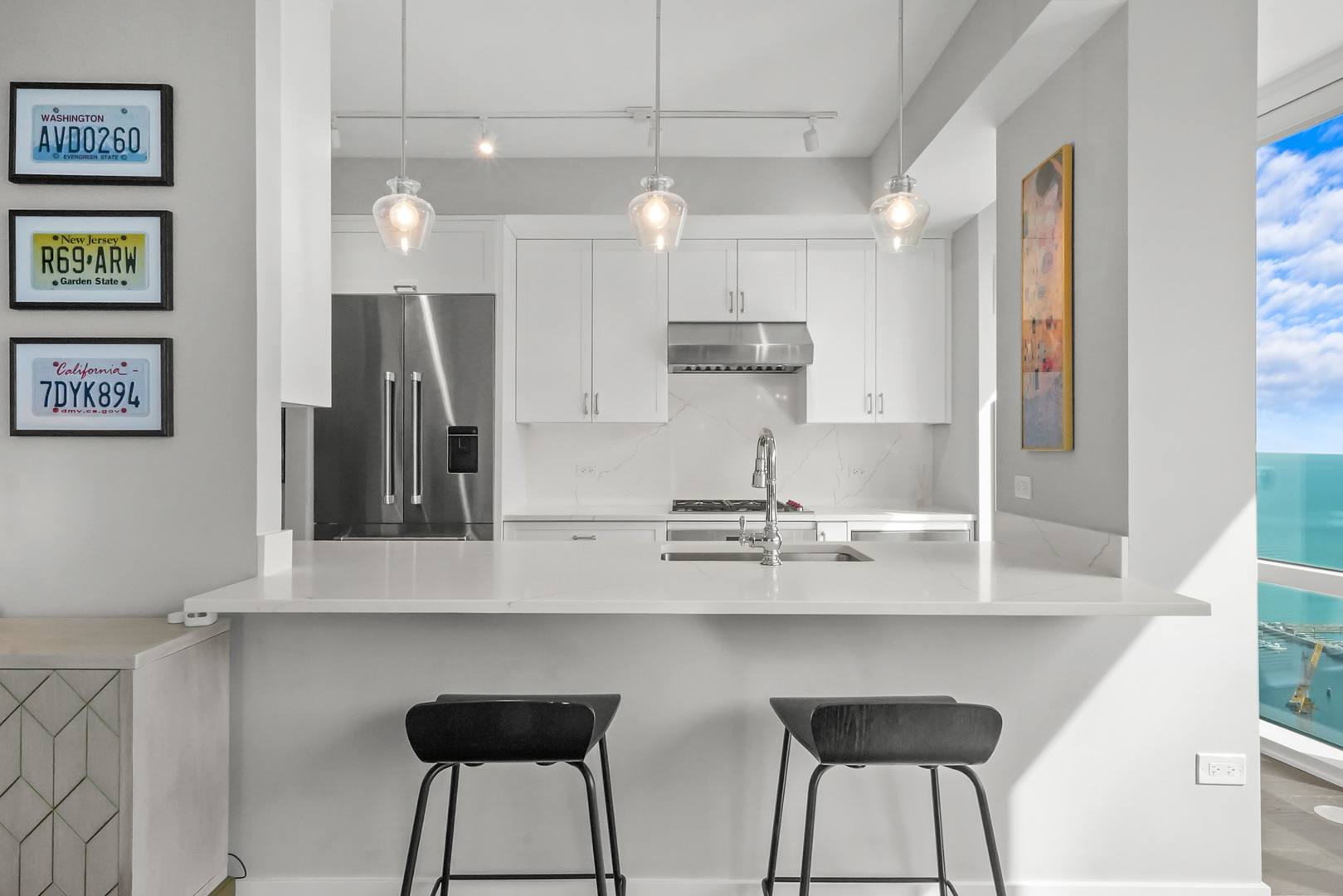 505 N Mcclurg Court Unit: 4505