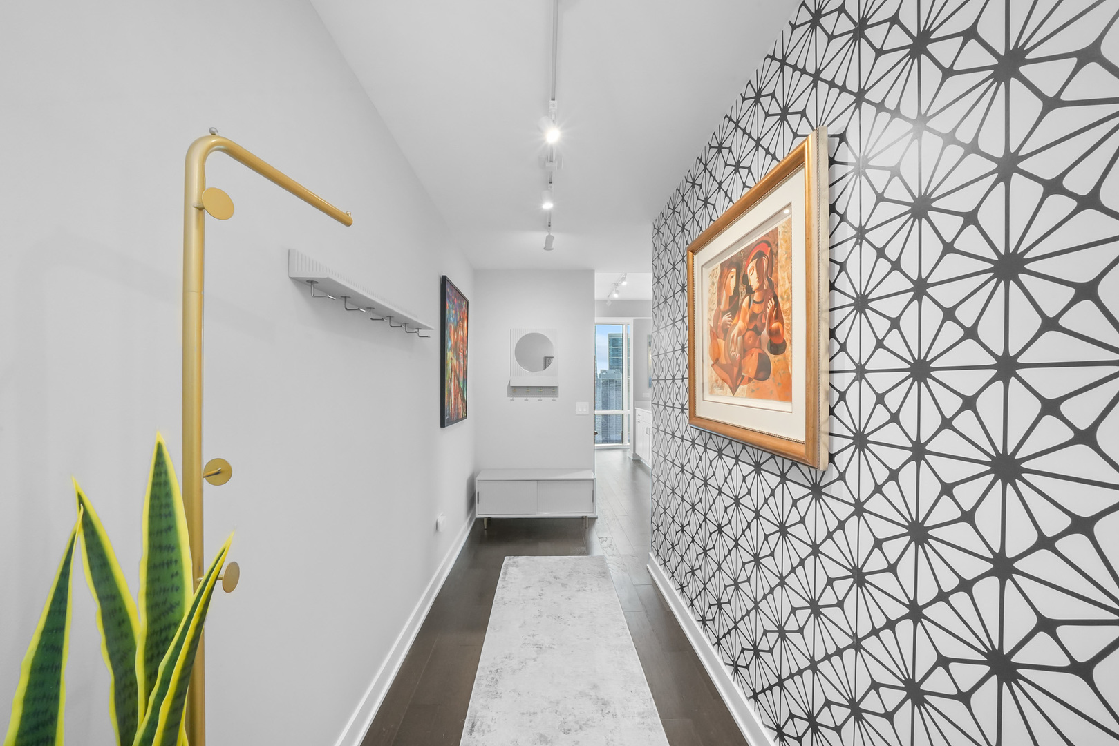 505 N Mcclurg Court Unit: 4505