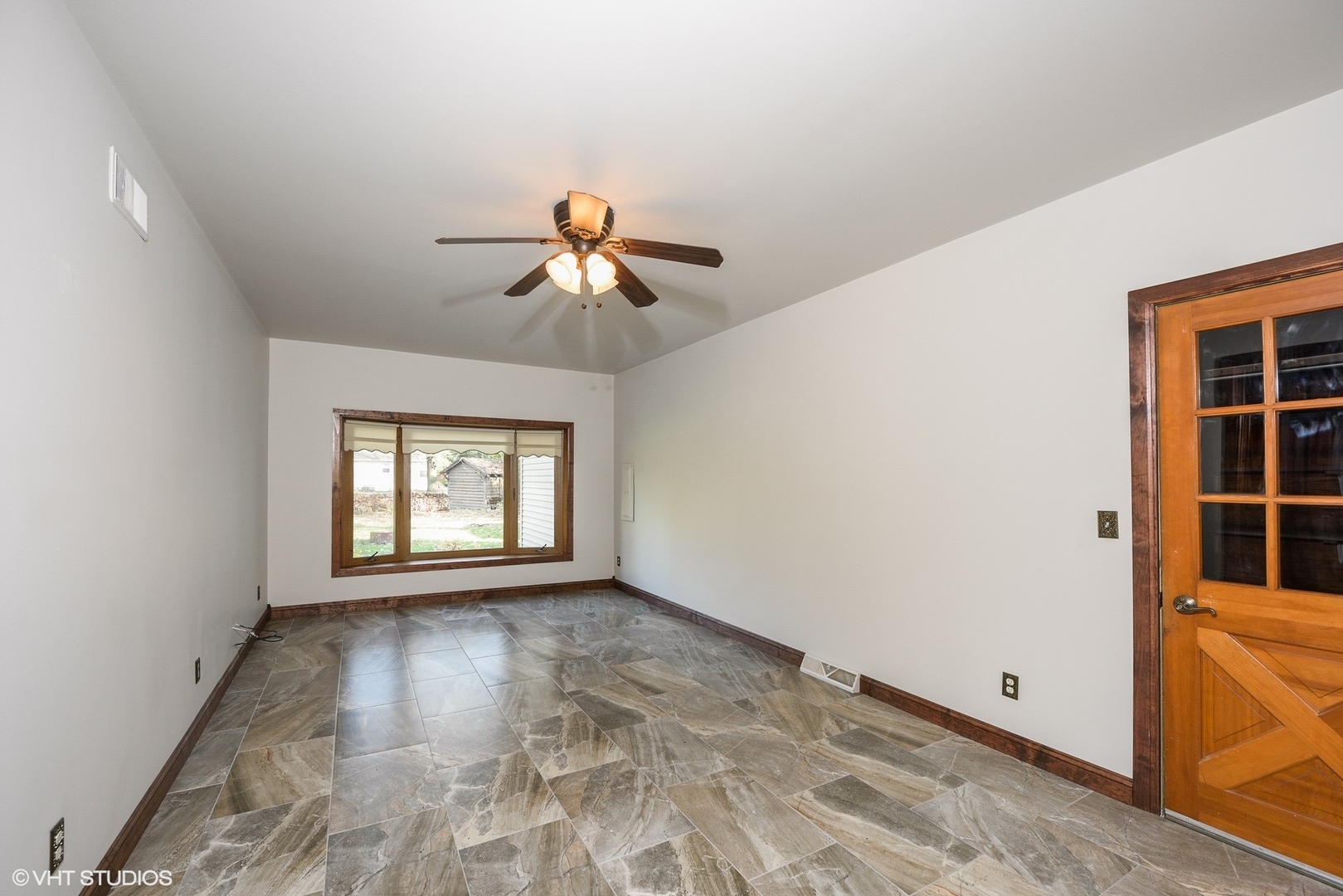 4N225 BRIAR Lane