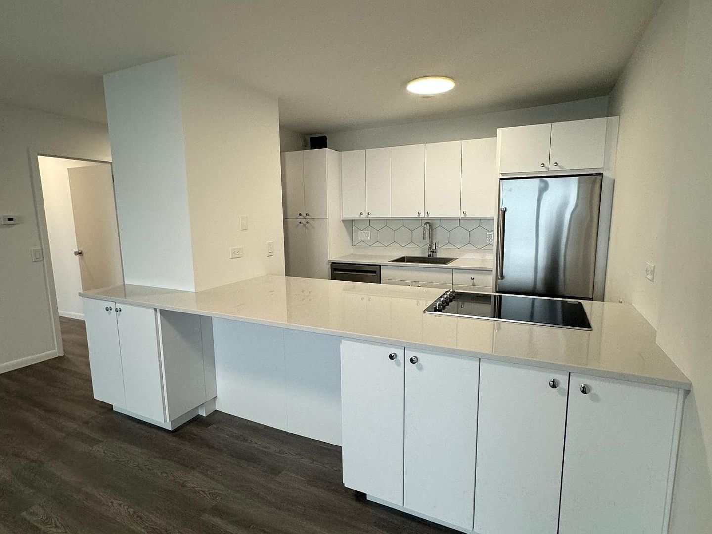 2500 N Lakeview Avenue Unit: 1503