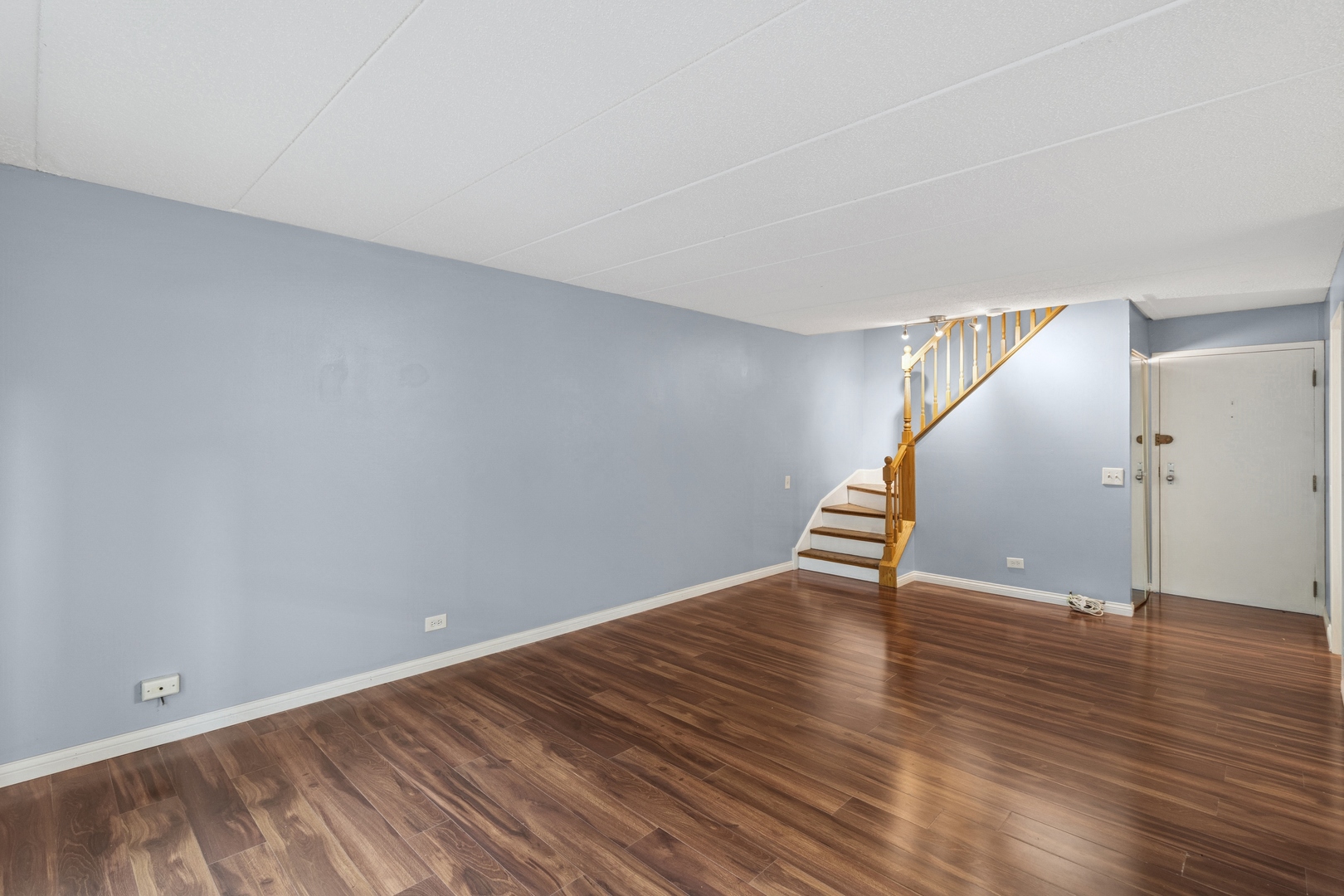 711 W GORDON Terrace Unit: 117