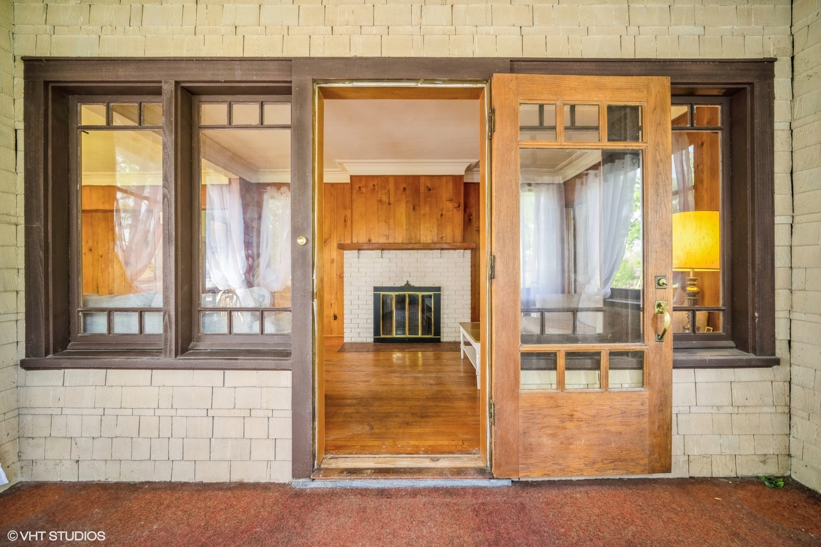 200 E Fremont Avenue