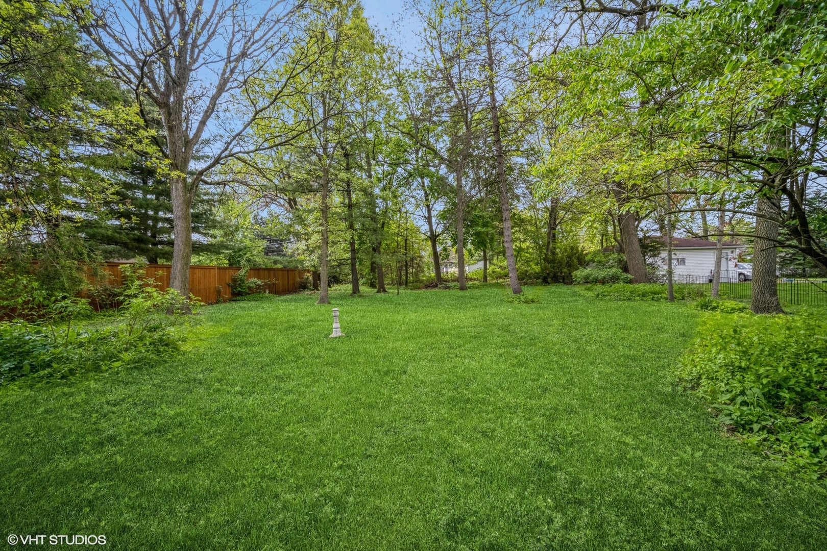 200 E Fremont Avenue