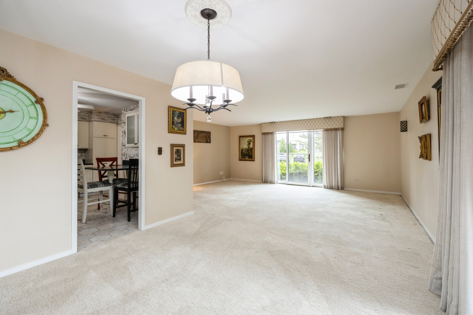 111 Acacia Drive Unit: 103