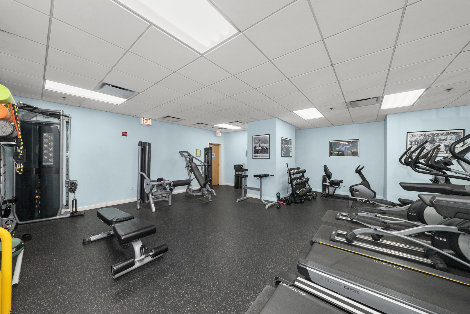 8 W MONROE Street Unit: 1704