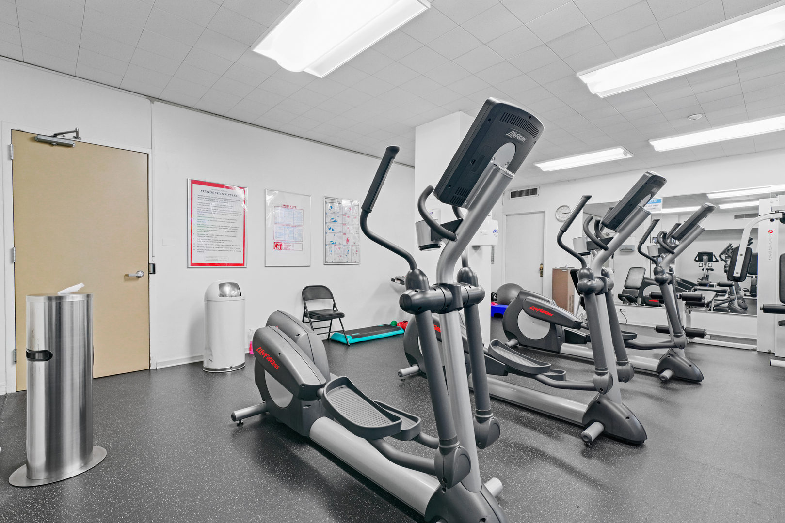 4250 N Marine Drive Unit: 1622
