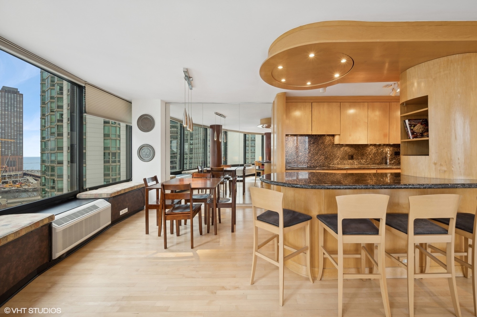 155 N Harbor Drive Unit: 1103