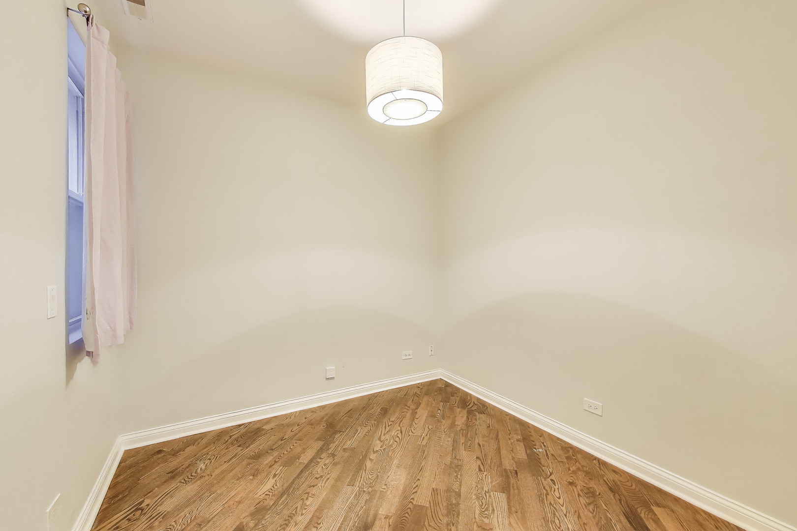 2812 W CHICAGO Avenue Unit: 2