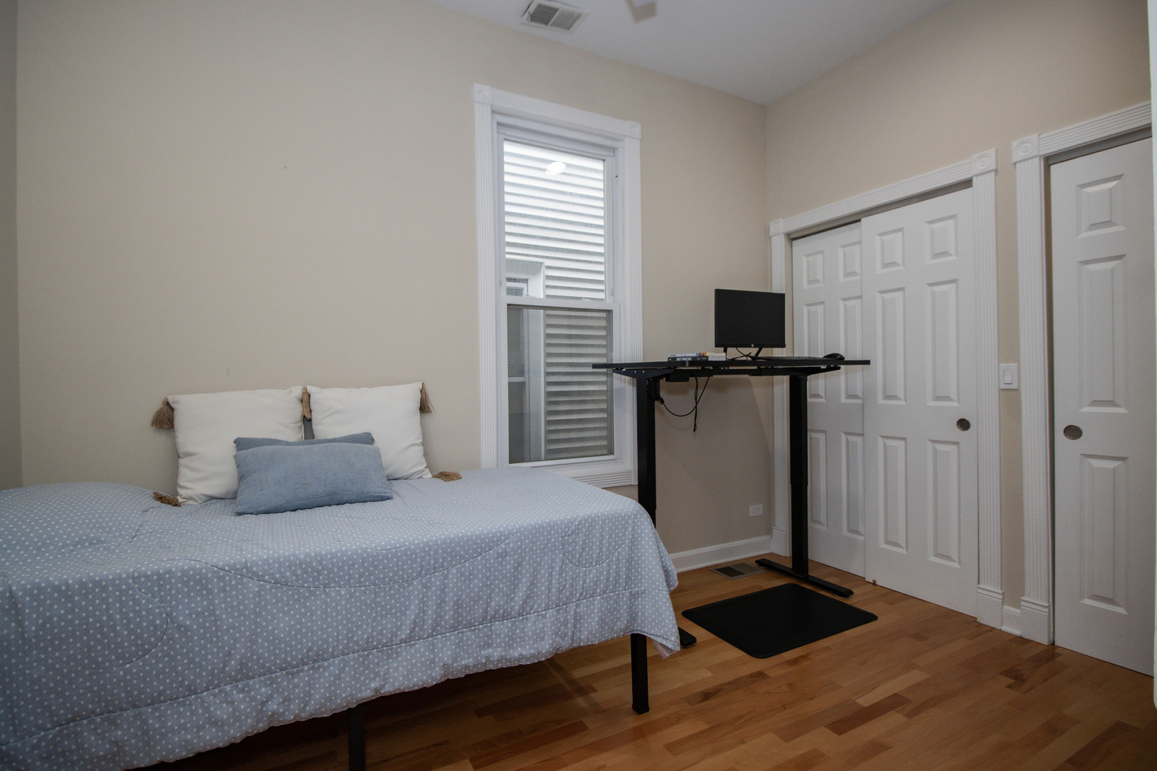 3645 W Wrightwood Avenue