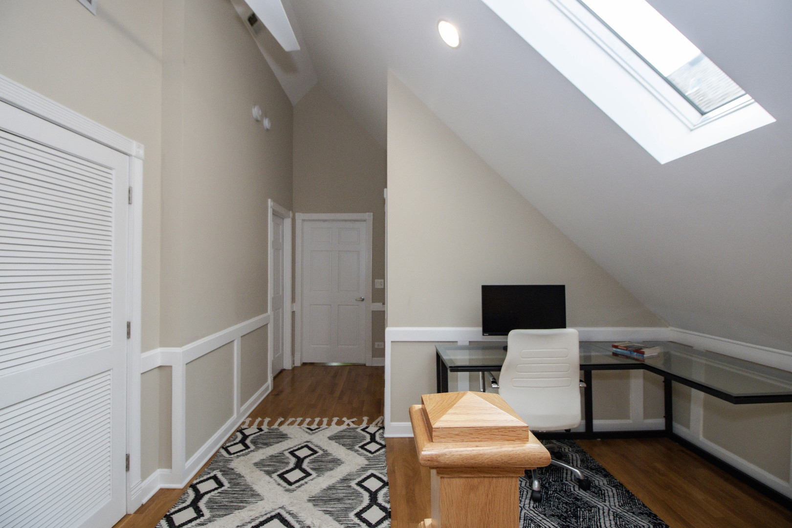 3645 W Wrightwood Avenue