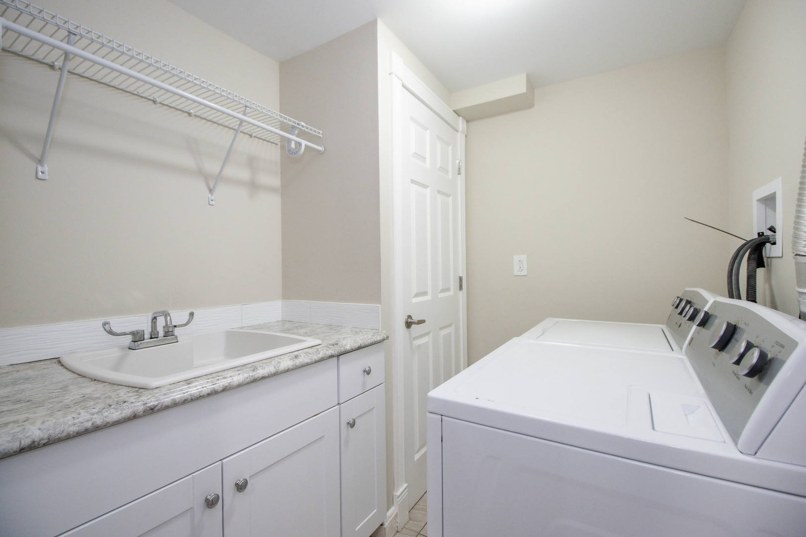 3645 W Wrightwood Avenue