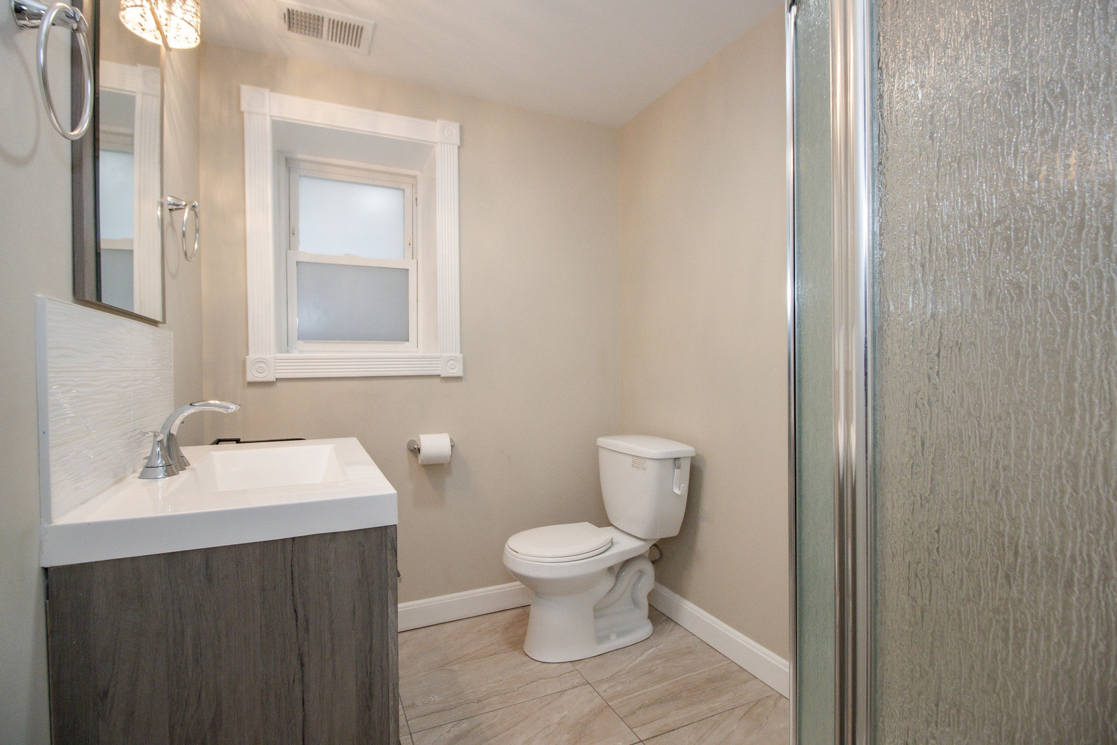 3645 W Wrightwood Avenue