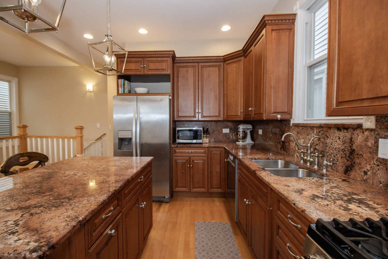 3645 W Wrightwood Avenue