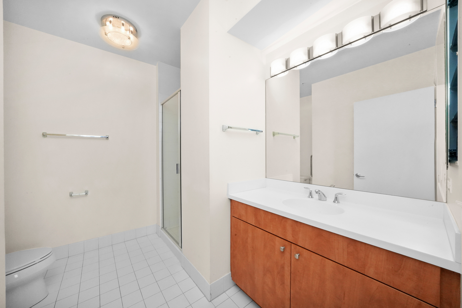 565 W Quincy Street Unit: 1306