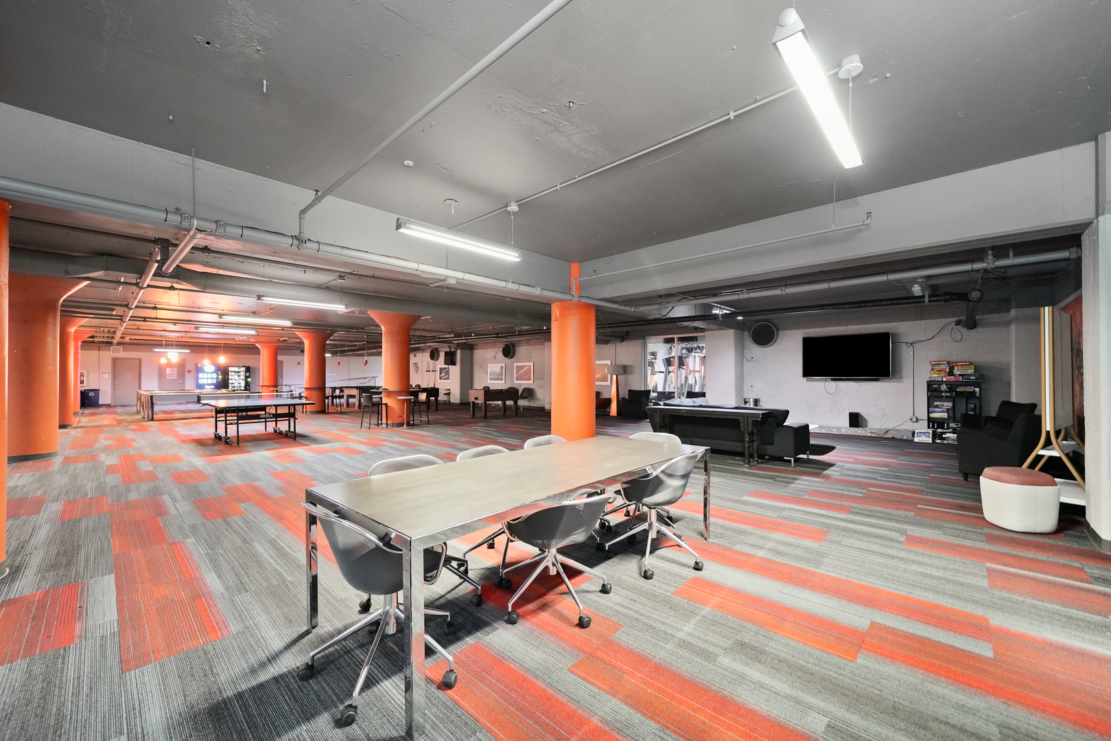 565 W Quincy Street Unit: 1306