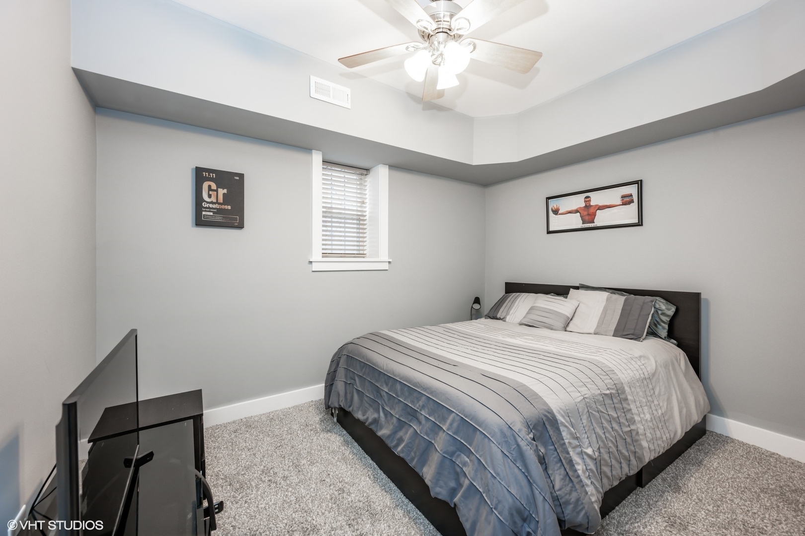 2350 N Kedzie Avenue Unit: F