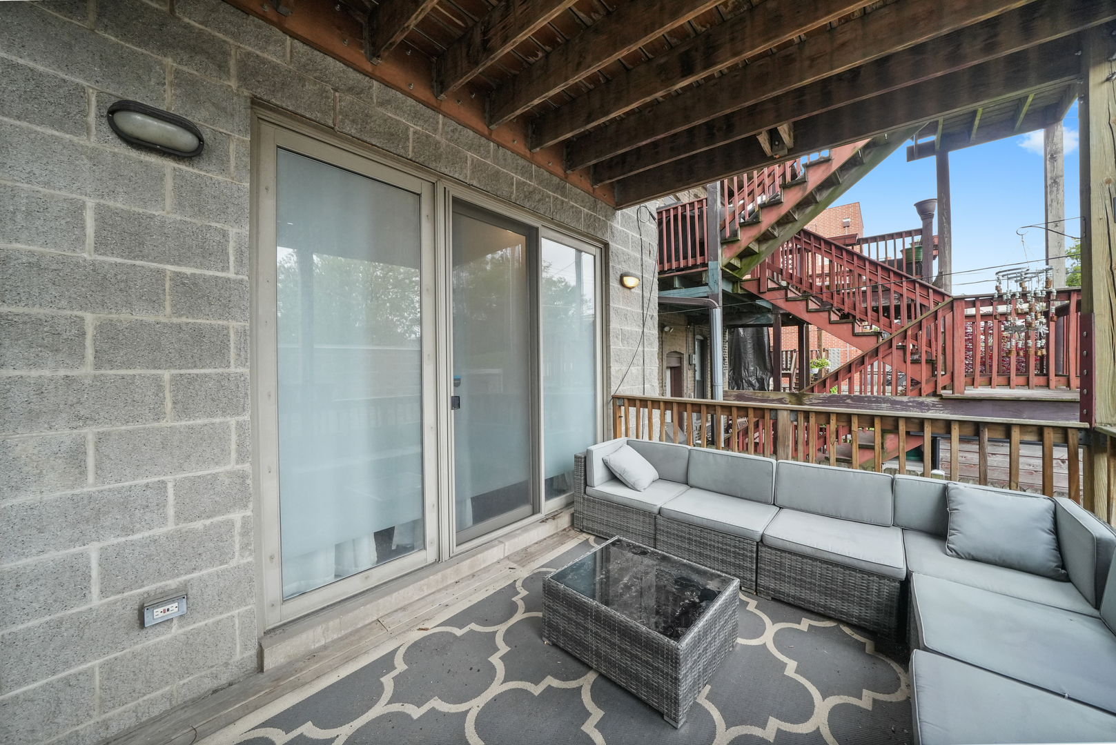 2023 W Rice Street Unit: 1E