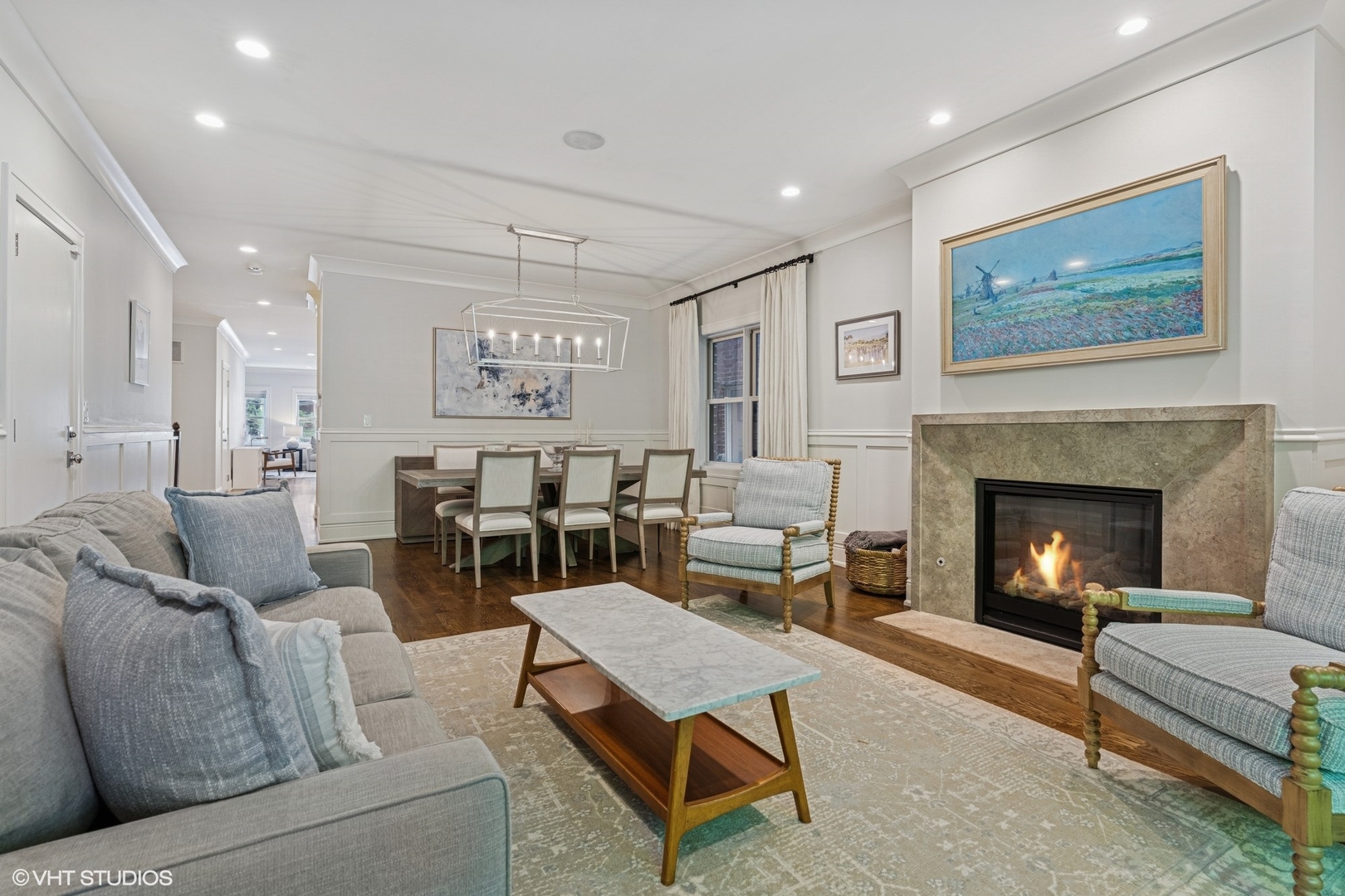 843 W Buckingham Place Unit: 1W