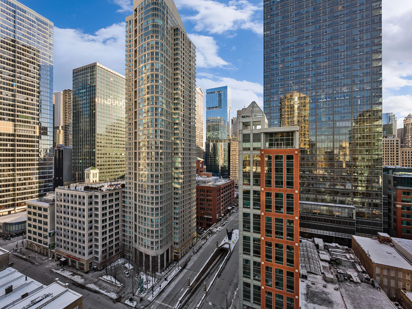 400 N La Salle Drive Unit: 1905