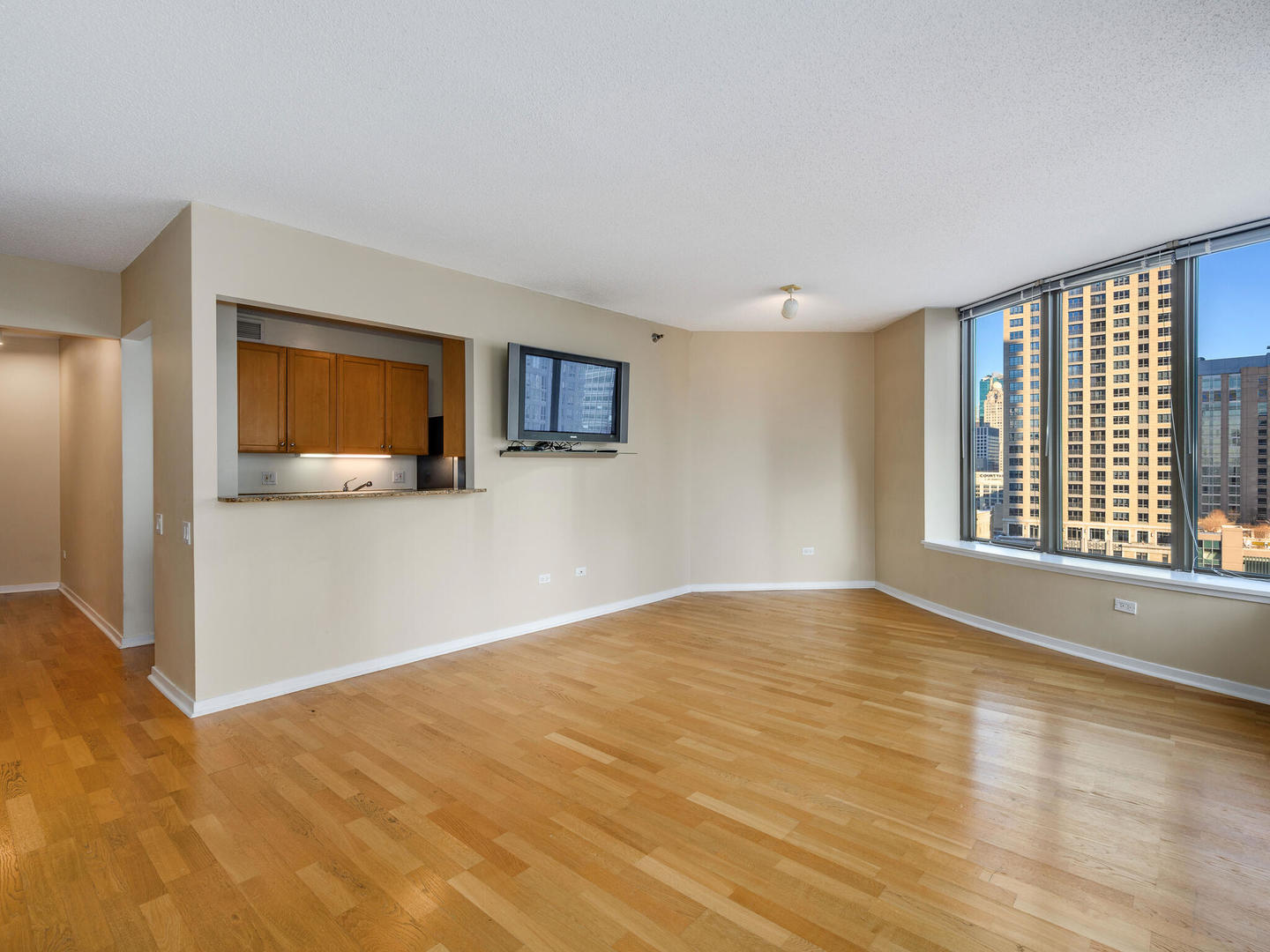 400 N La Salle Drive Unit: 1905
