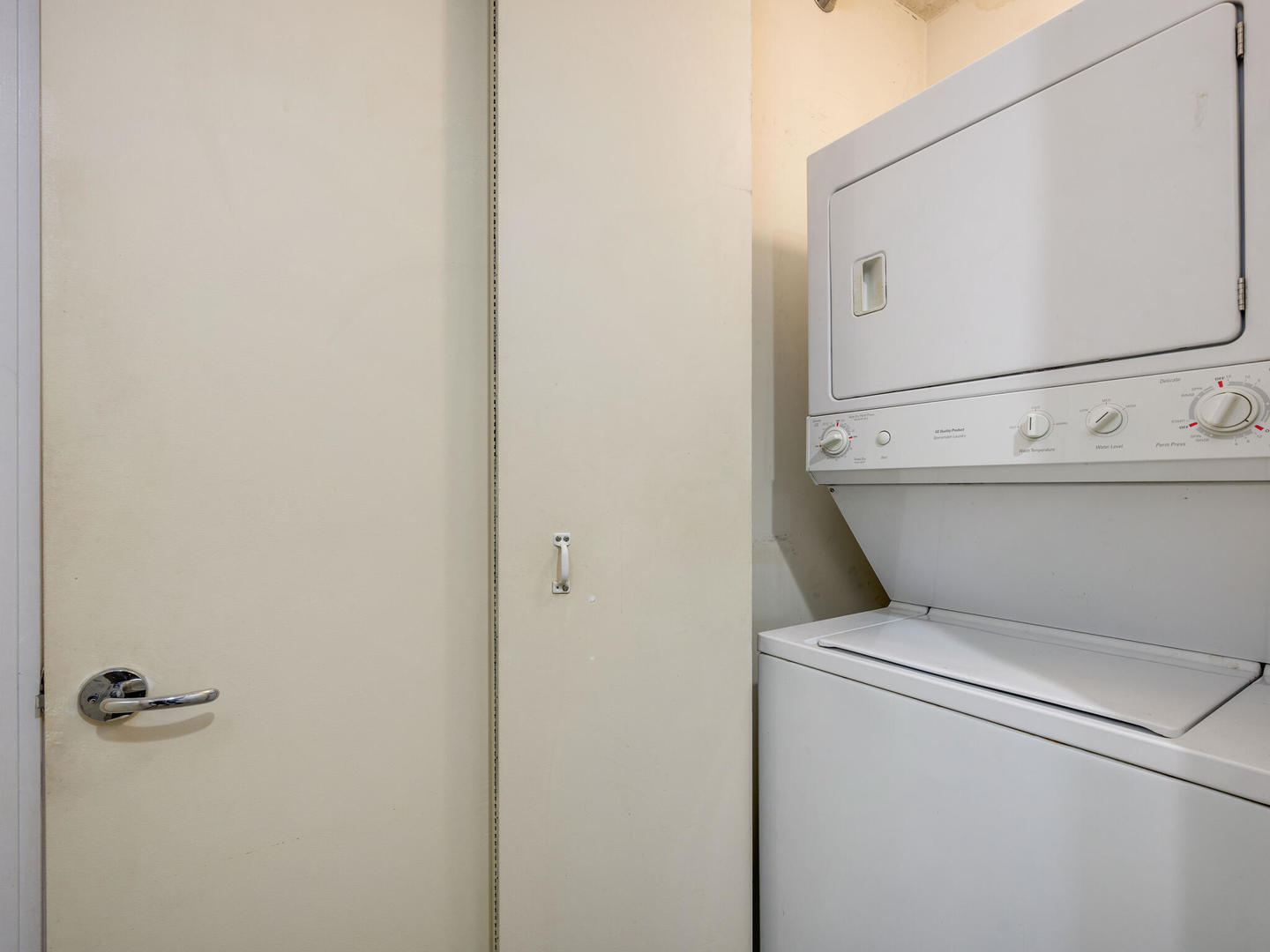 400 N La Salle Drive Unit: 1905