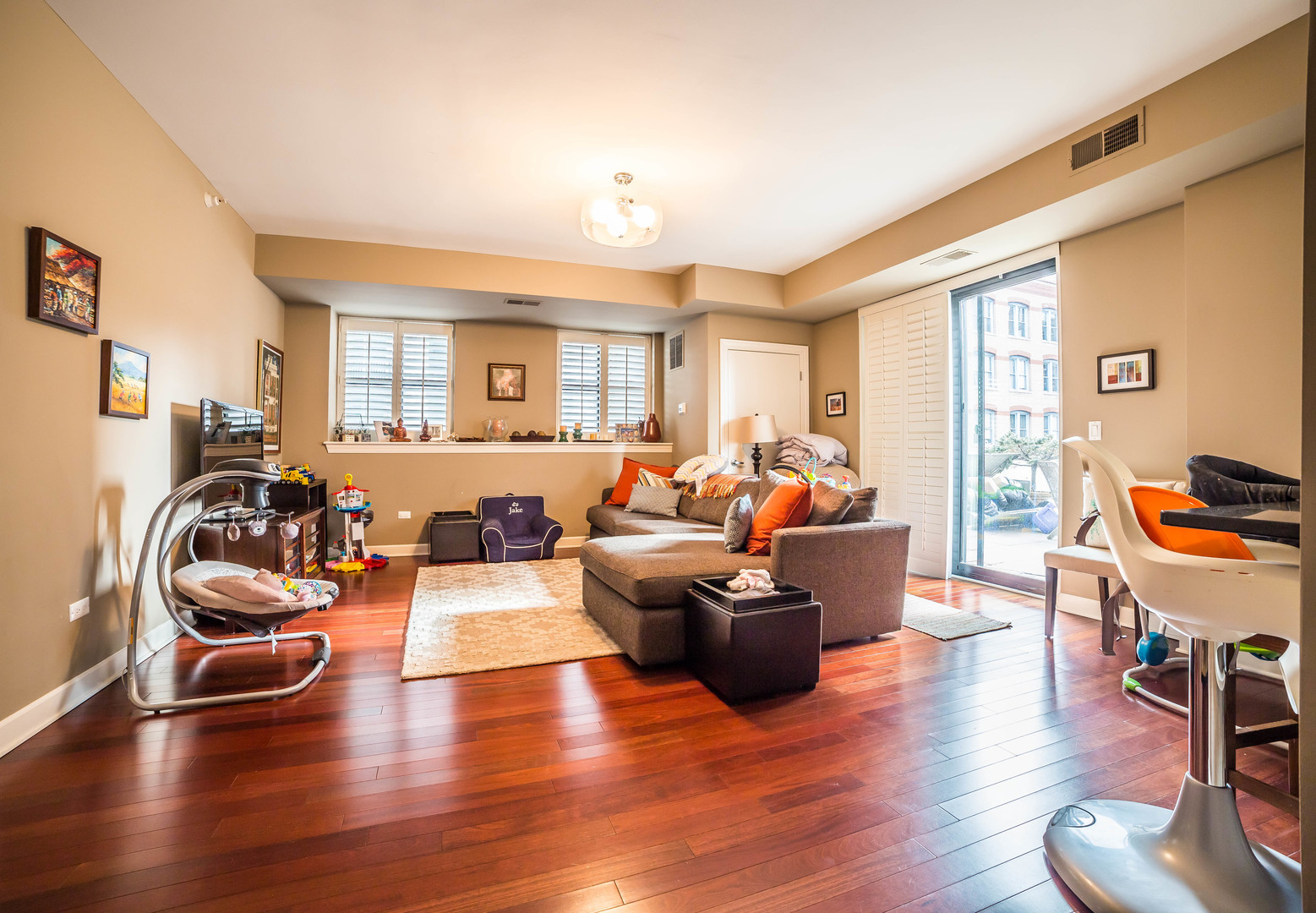 451 W Huron Street Unit: 508