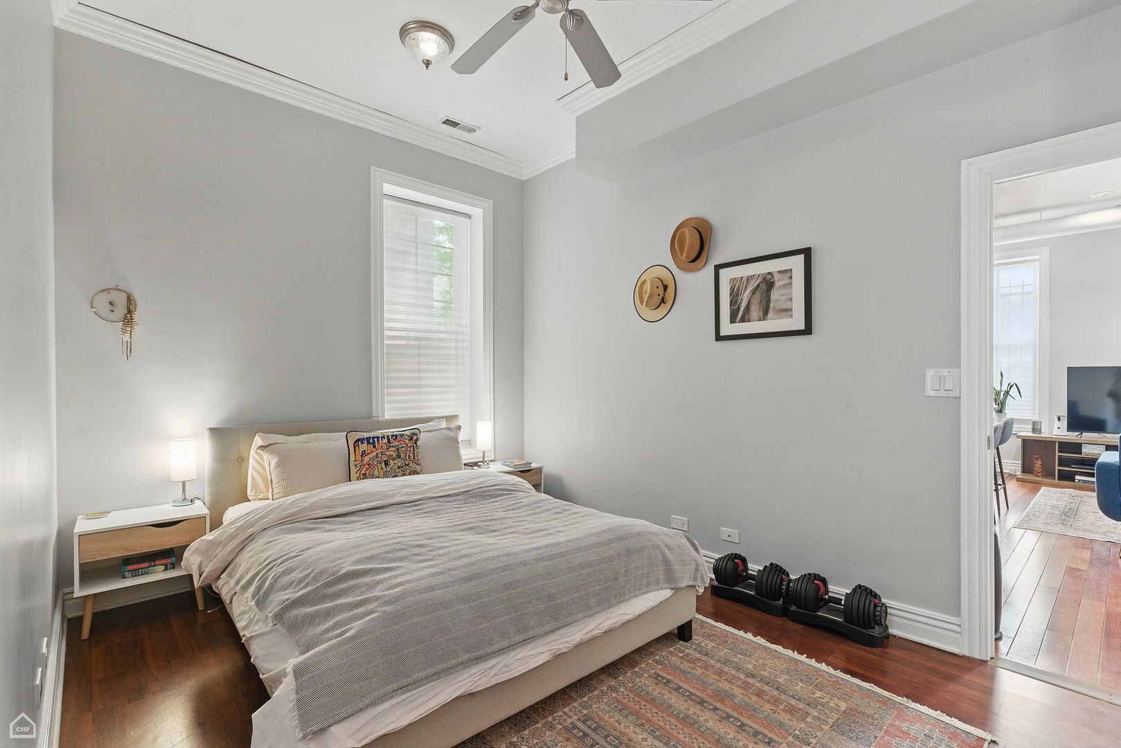 2212 N CAMPBELL Avenue Unit: 1D