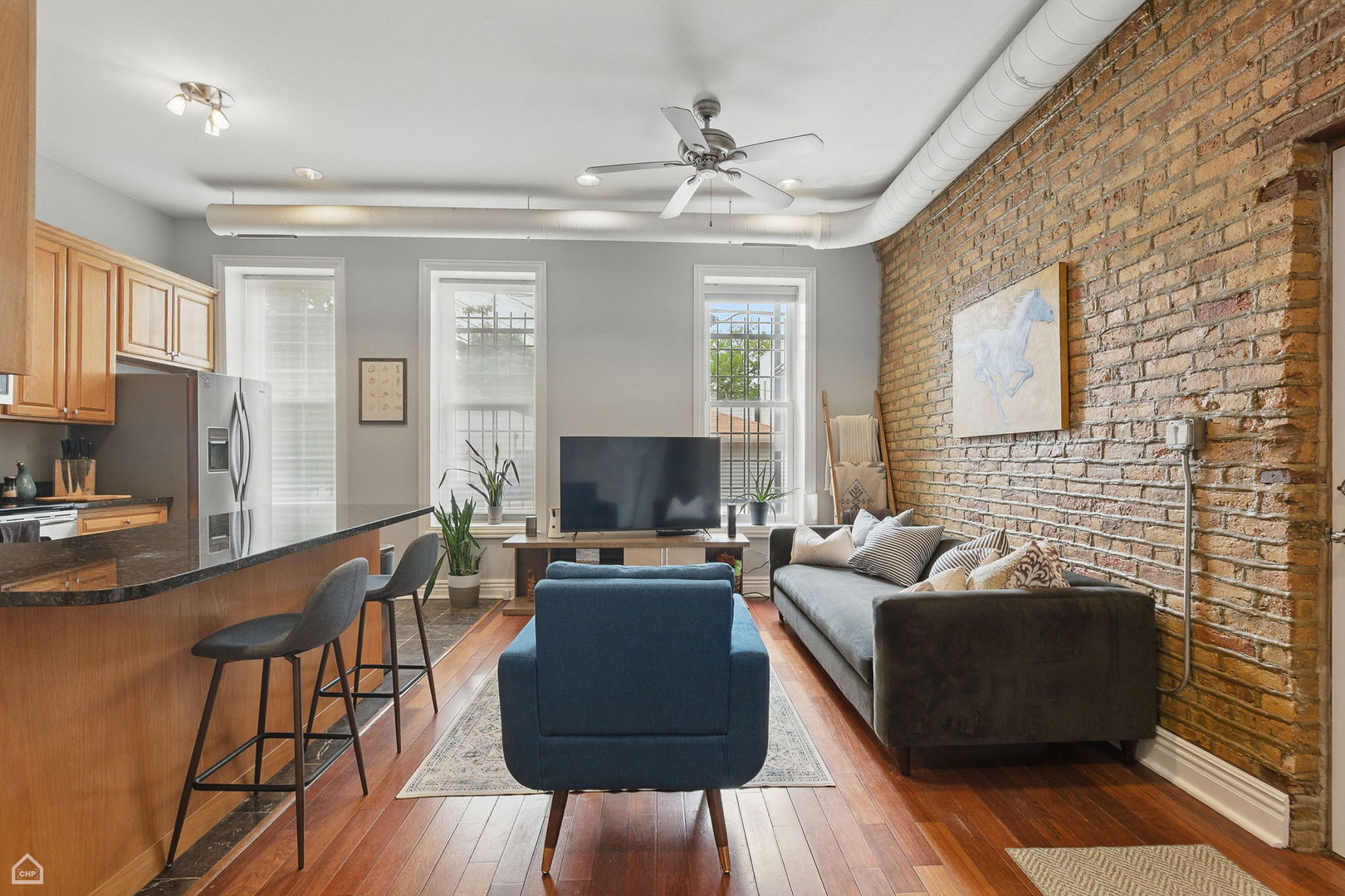 2212 N CAMPBELL Avenue Unit: 1D