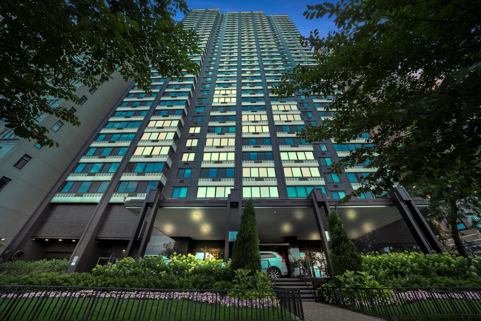 1440 N Lake Shore Drive Unit: 10C