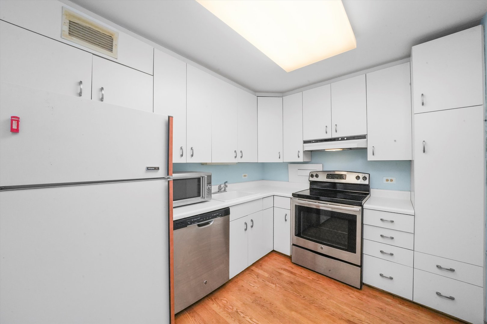 1440 N Lake Shore Drive Unit: 10C