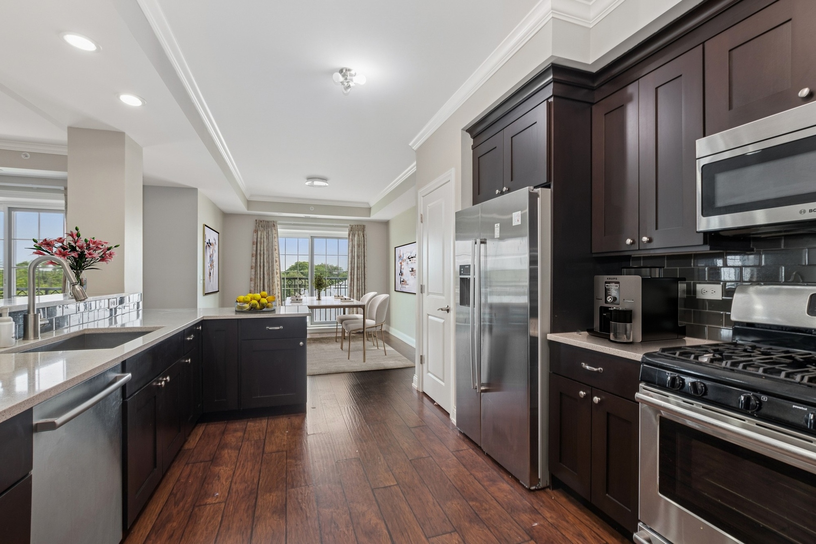 10735 W CLOCKTOWER Drive Unit: 402