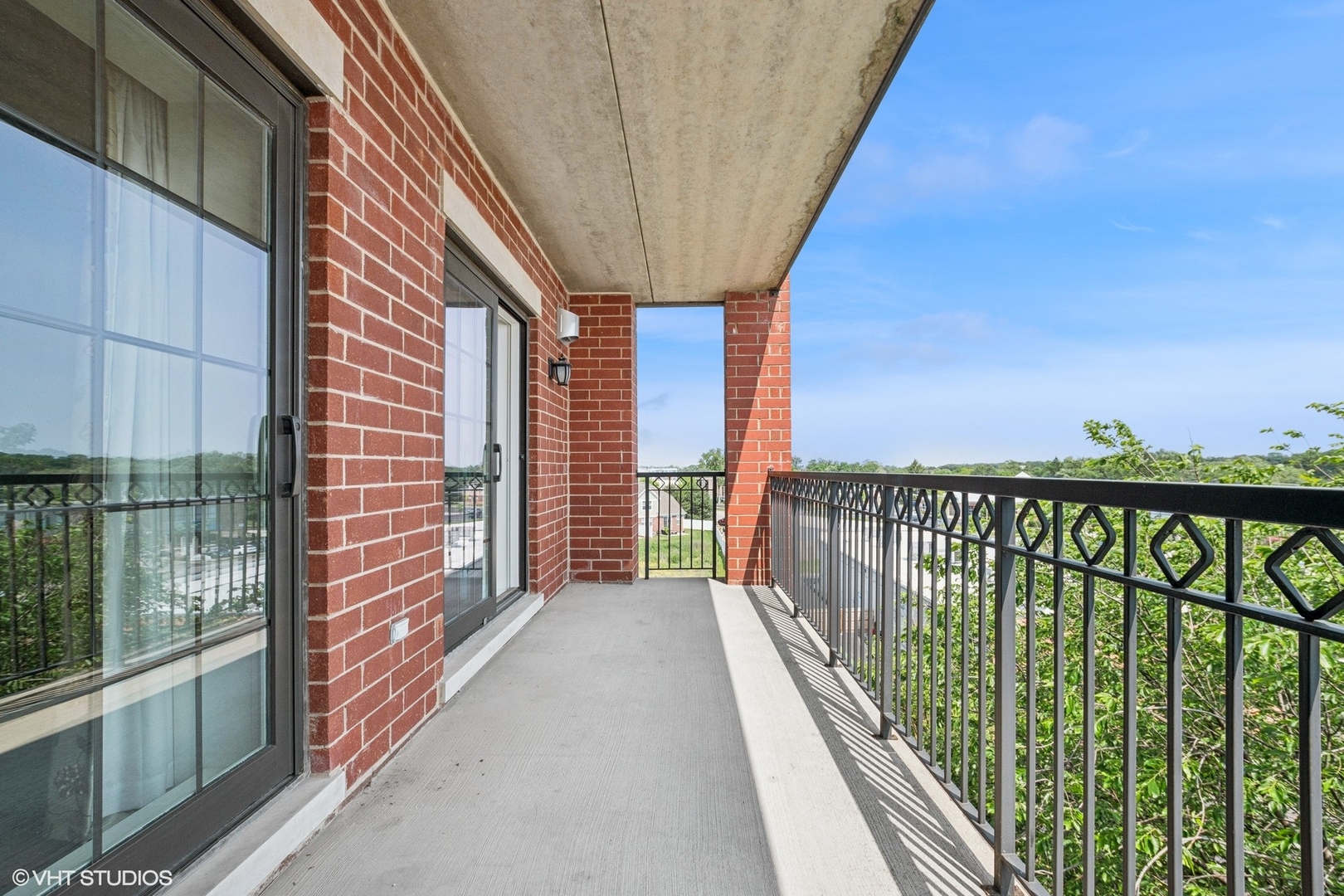 10735 W CLOCKTOWER Drive Unit: 402