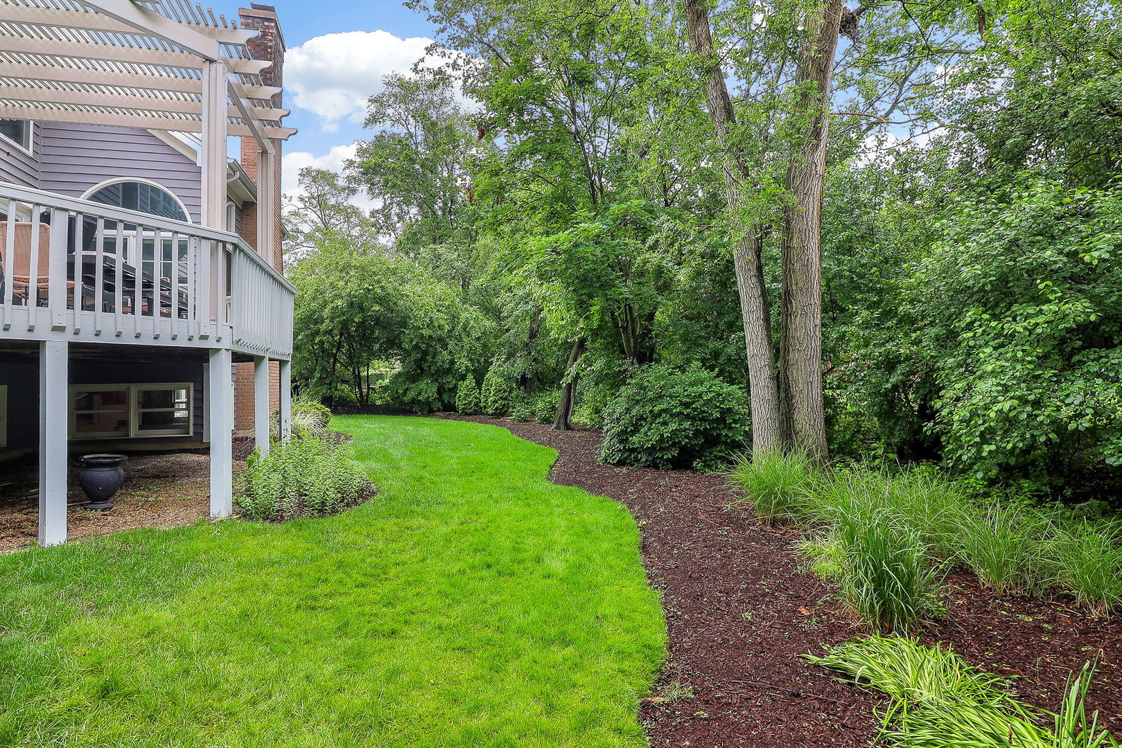 26W231 Tuckaway Court