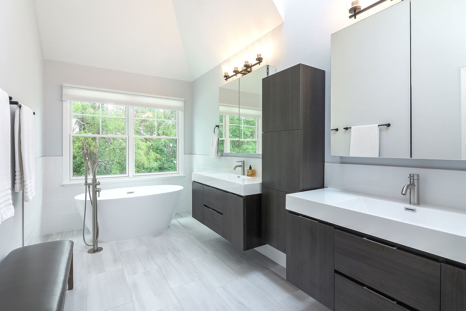 26W231 Tuckaway Court