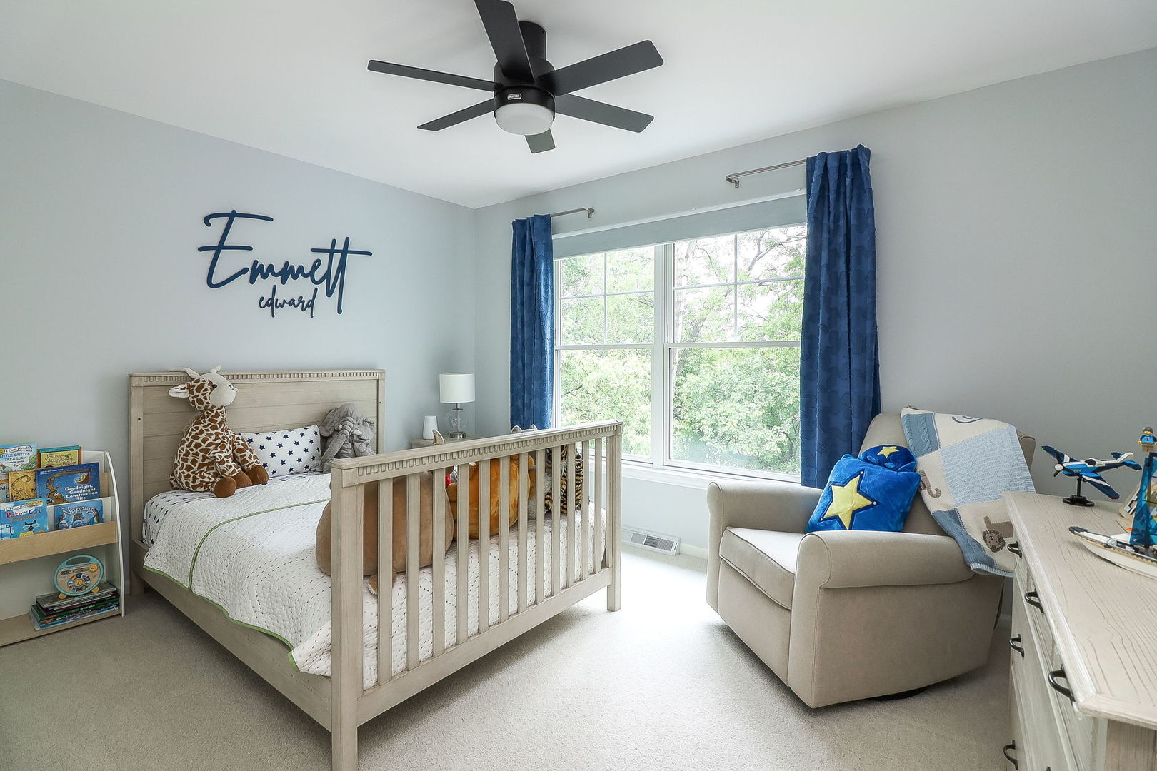 26W231 Tuckaway Court